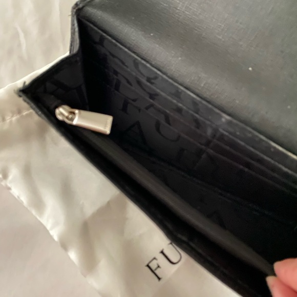 Furla Black Wallet with branded dust bag - Picture 5 of 9